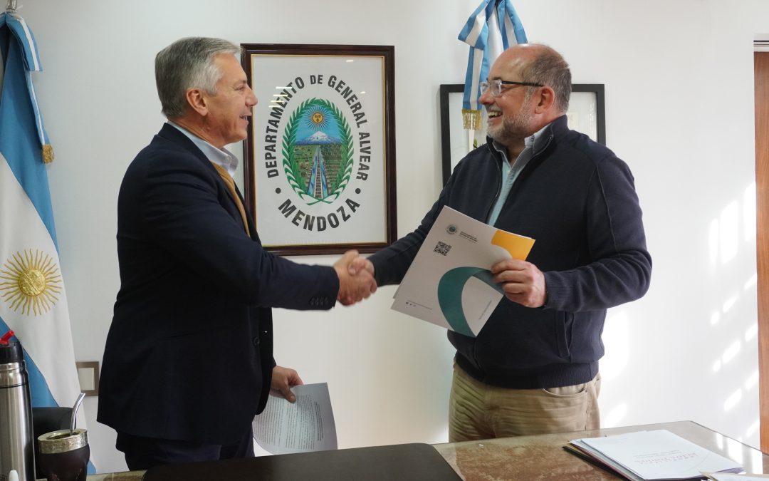El Municipio y COVIAR trabajarán juntos para fortalecer la vitivinicultura en General Alvear