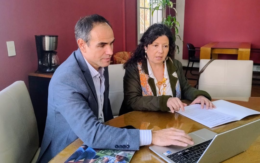 COVIAR y el Instituto Tecnológico Universitario se unen para impulsar la sostenibilidad vitivinícola